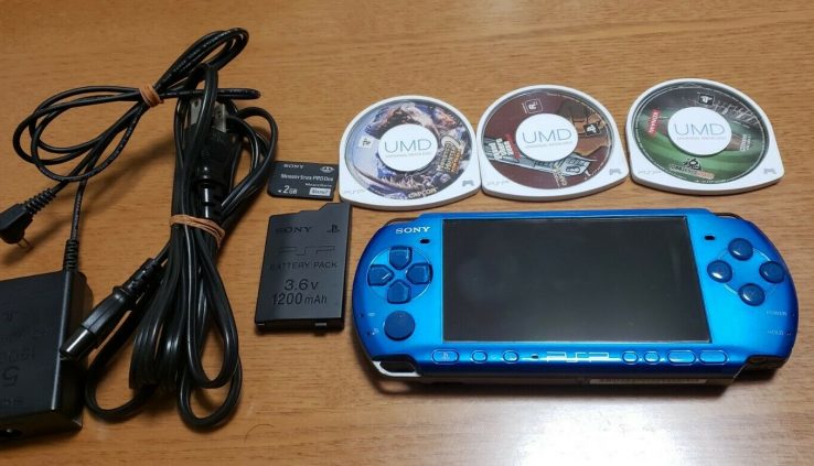Sony PSP-3000 Sharp Blue Handheld Console very compatible situation!
