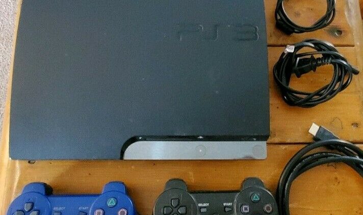 Sony PlayStation 3 Slim 160GB Console – Gloomy Bundle