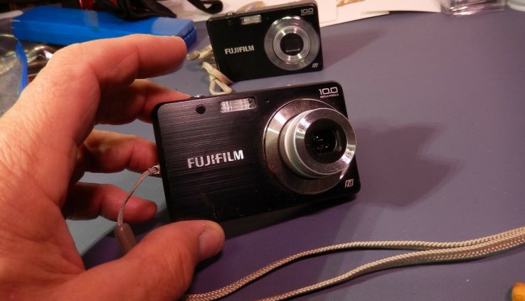 Fujifilm FinePix J Sequence J20 10.0MP Digital Digicam – Murky