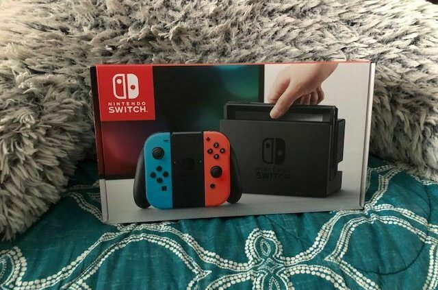 Nintendo Swap 32GB Grey Console with Neon Crimson and Neon Blue Joy-Con +extras