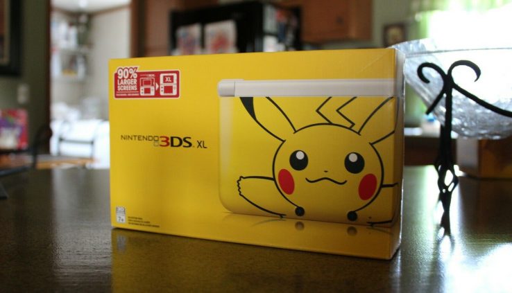 NEW Nintendo 3DS XL Pikachu Model