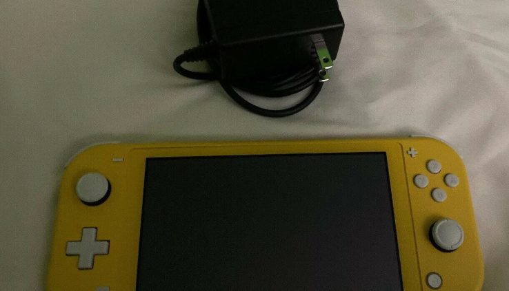 Nintendo Switch Lite Console – Yellow