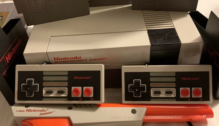 Nintendo NES Console Bundle, Mario Bros 1 2 And 3 Duck Hunt , Zapper, 2 controls