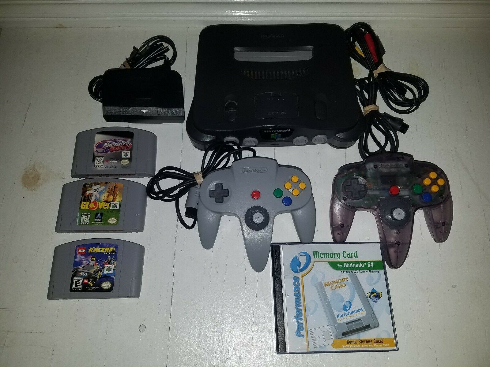 nintendo 64 with 2 controllers