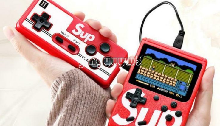 Sizzling SUP 8 Bit Built-in 400 Traditional Games Mini TV Handheld Recreation Box Console Toy