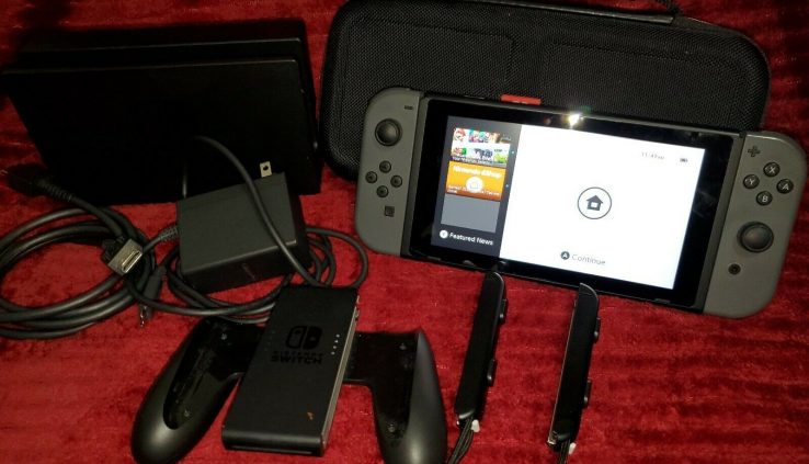 Nintendo Switch – UNPATCHED – Gray Joycons – Case/Dock/HDMI/Grip – Low Serial