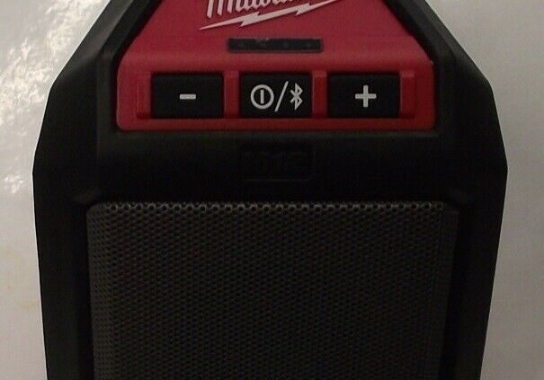 Milwaukee 2592 M12-V Li-Ion Cordless Bluetooth Wireless Jobsite Speaker Tool O