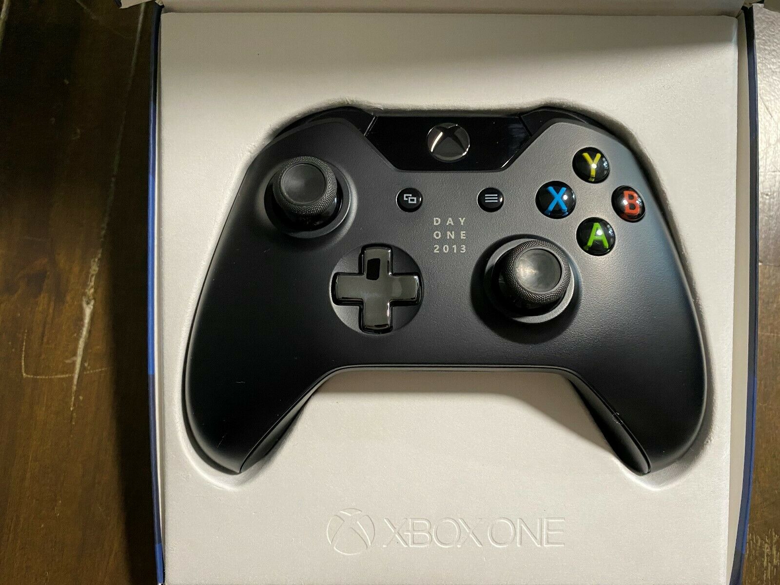 Wonderful Microsoft XBOX ONE (Day One Edition) Wi-fi Controller ...