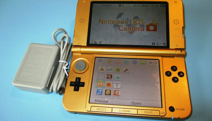 Nintendo 3DS XL Gold Zelda Version Machine w/Charger & Stylus FREE Transport!