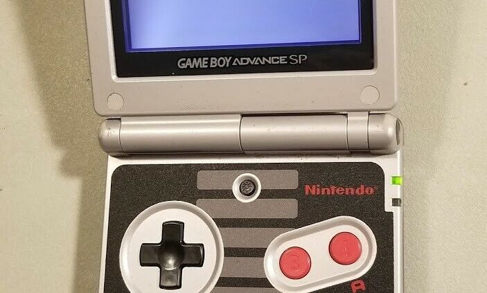 Nintendo Sport Boy Near GBA SP Classic Retro NES Restricted Edition