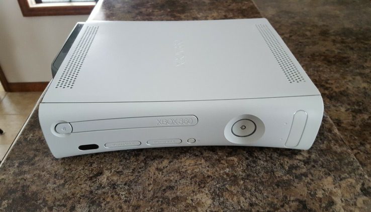 Microsoft Xbox 360 500GB Jasper Flashed LT3.0 White Console