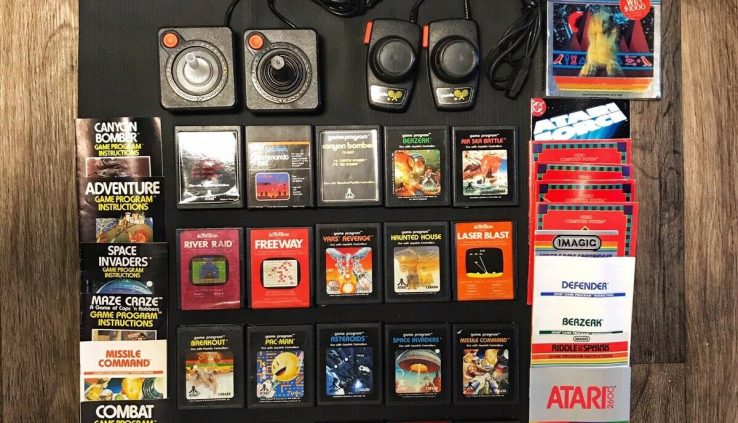 Atari 2600 ULTIMATE Bundle 2 Joysticks Flow 25 Prime Games Booklet No longer Tested