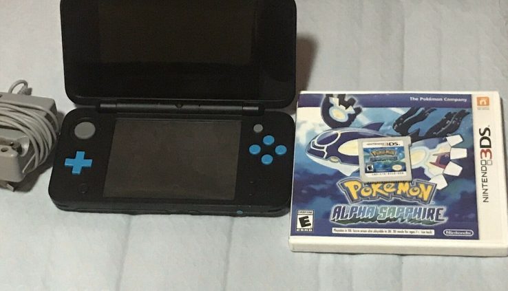 Nintendo 2DS XL Charger And Pen 8GB Modded Homebrew With Alpha Sapphire 3DS Feeble