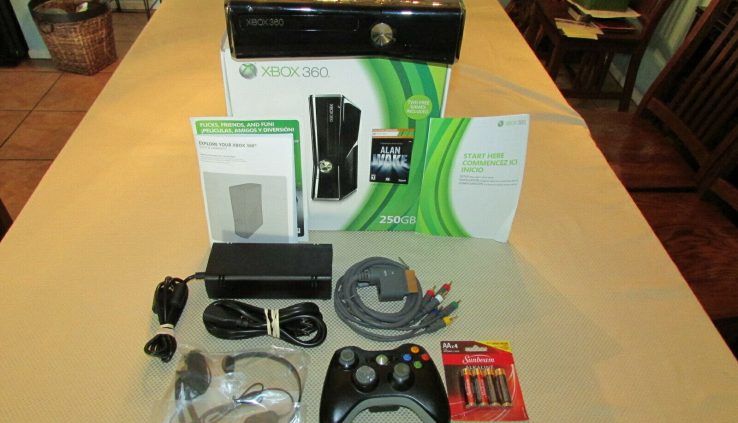 MICROSOFT XBOX 360 S, COUNSEL MDL. 1439, 250GB GAMING SYSTEM, MPN = R9G-00001