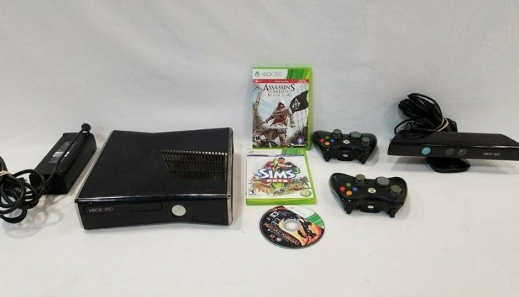 Microsoft Xbox 360 Console w/3 Games &Accessories