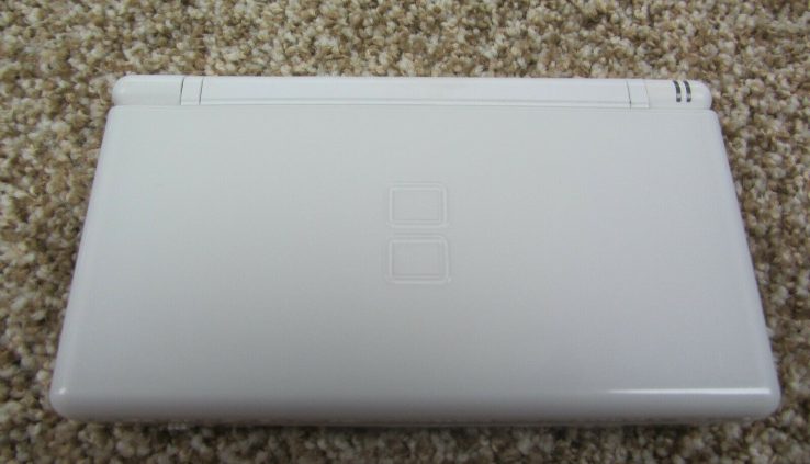 Nintendo DS Lite White Handheld System