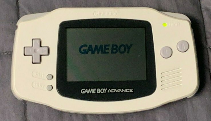Nintendo Sport Boy Intention Artic White Handheld Machine Console AGB-001 GBA TESTED