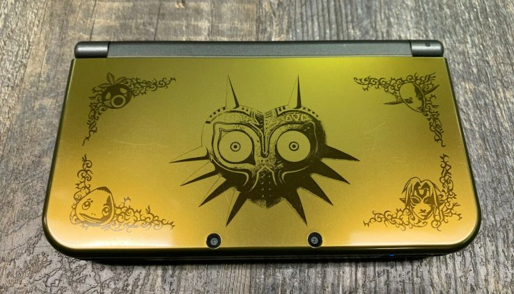 Nintendo New 3DS XL Chronicle of Zelda: Majora’s Cowl Restricted Version 1GB Black…