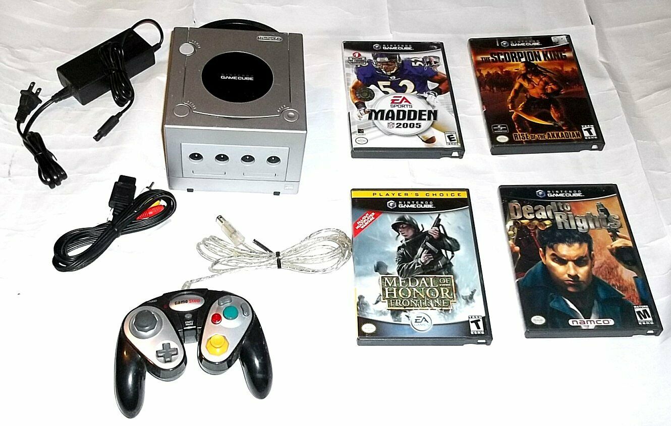 Nintendo Gamecube Console Machine lot & 4 Colossal Video games (GCN ...