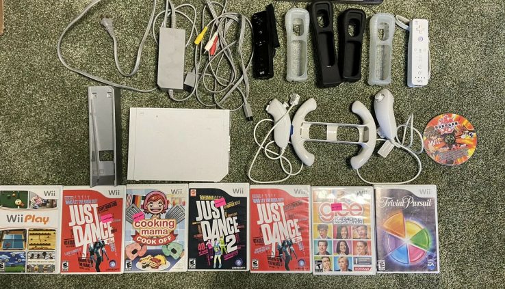 Nintendo Wii Console System Bundle