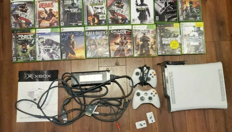 Xbox 360 BIG BUNDLE! 24 Video games, 2 Controllers, Manual, Ect…