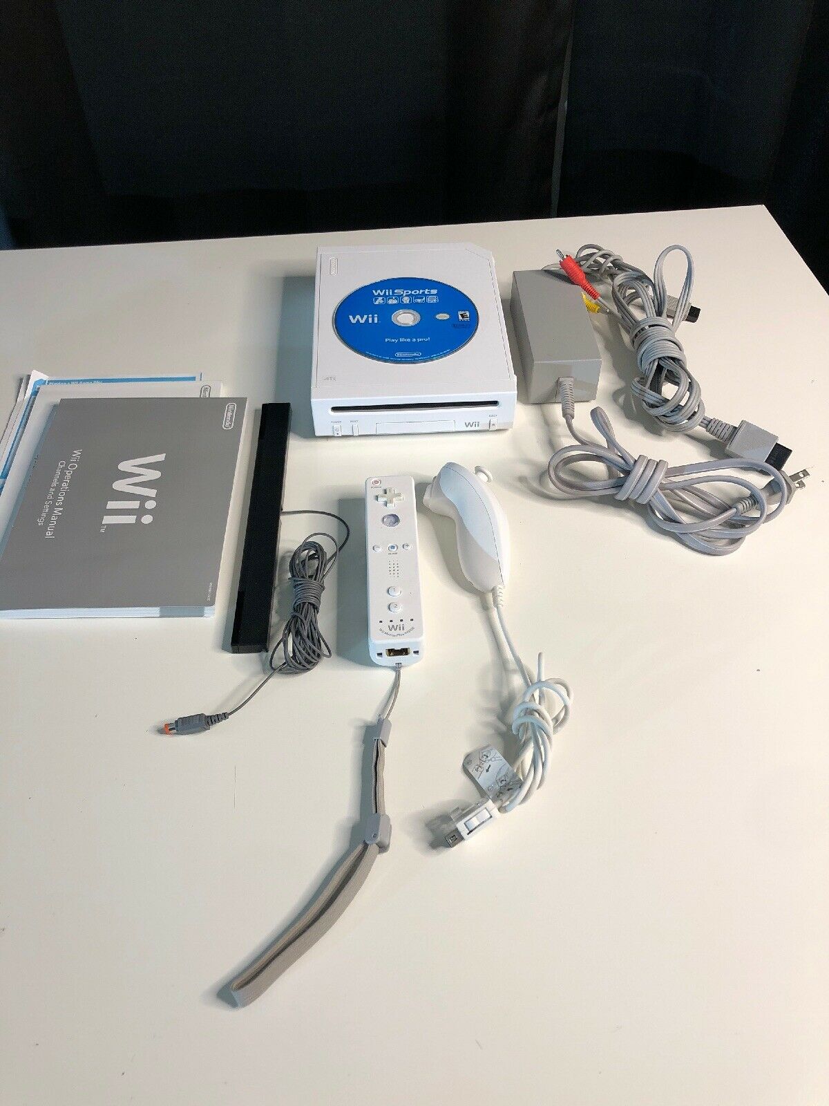 Nintendo RVL101 White Wii Console With Controller + Wii Sports