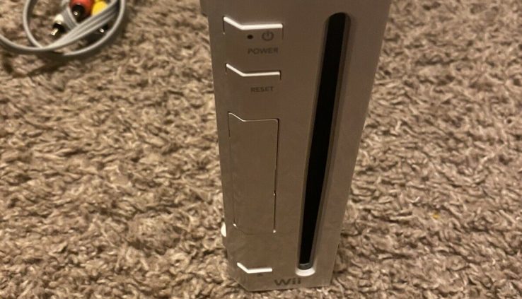 Nintendo Wii White Console (NTSC)