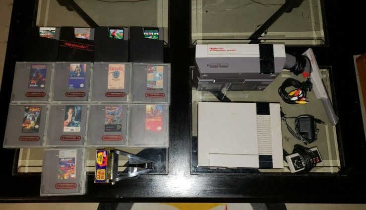 Nintendo Entertainment Gadget WITH 13 Video games and Game Genie!