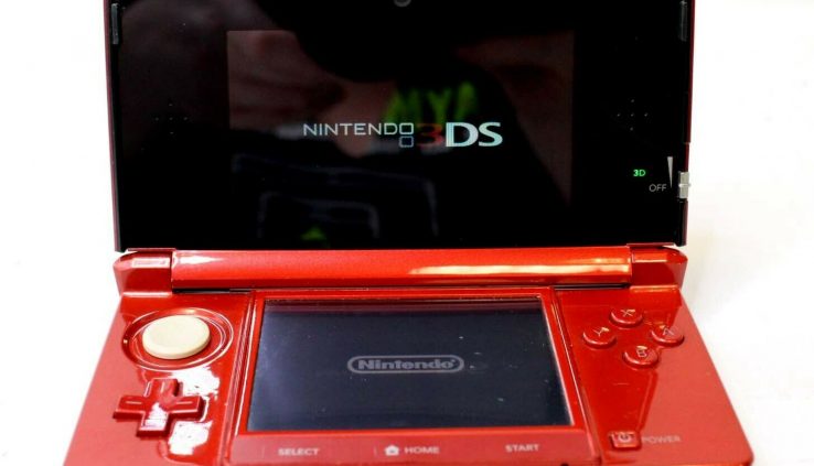 Nintendo 3DS Handheld Console CTR-001 – Purple TESTED