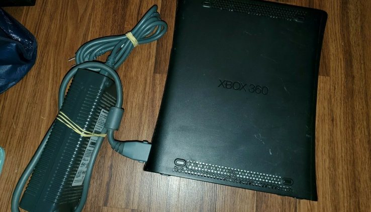 MICROSOFT XBOX 360 BLACK HDMI CONSOLE BUNDLE WORKS see description free ship