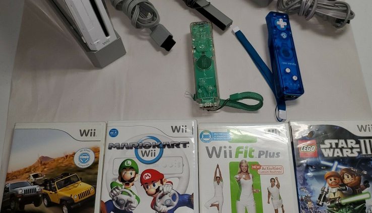 Nintendo Wii Console With Mario Kart + 3 Games Free Shipping!