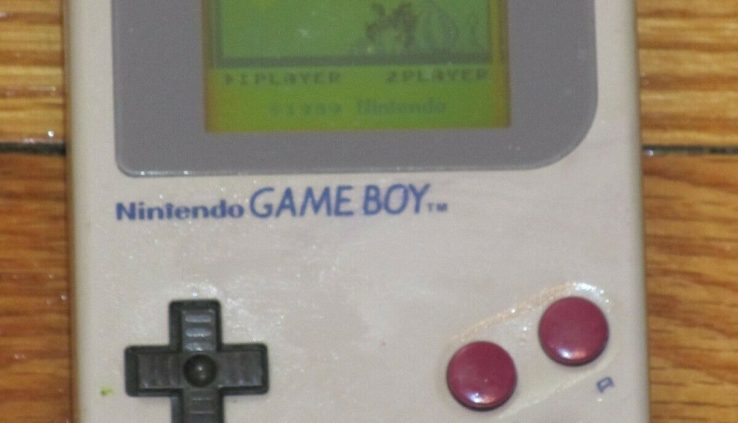 Gameboy DMG-01 Gray Handheld Sport 1989 New Nintendo G734290050