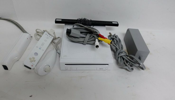 Nintendo Wii White Console RVL-101 USA –  8/L71339B