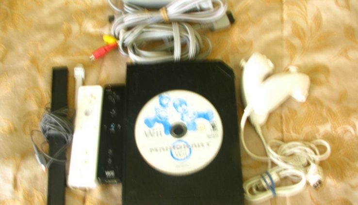 Nintendo Wii Console Bundle -Sunless | RVL-101 | Total w/ Mario Kart View Pic