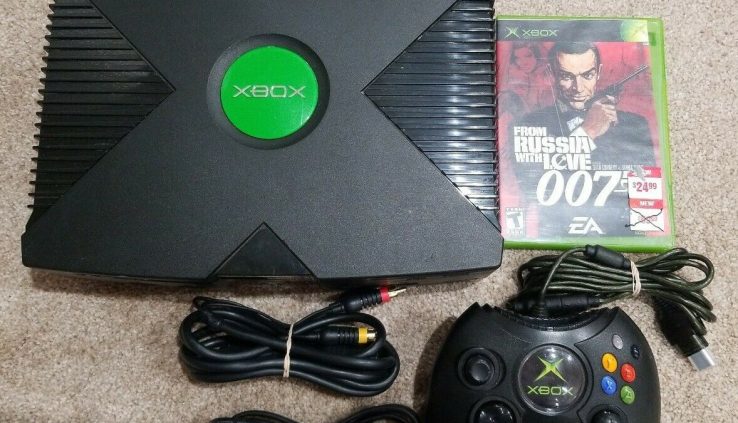 Long-established Xbox Gadget Console **W/ OEM CONTROLLER, CORDS & GAME** TESTED WORKS