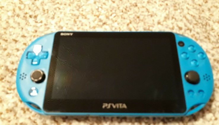 US PS Vita 2000 (blue)
