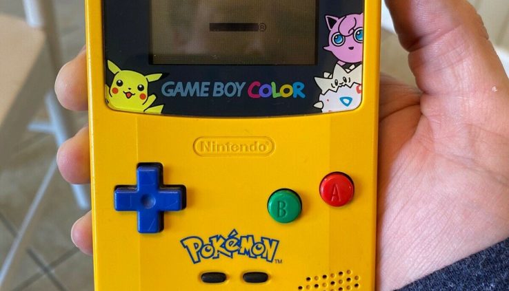GameBoy Shade Pokemon Pikachu Edition Nintendo System Yellow & Blue Game Boy GBC