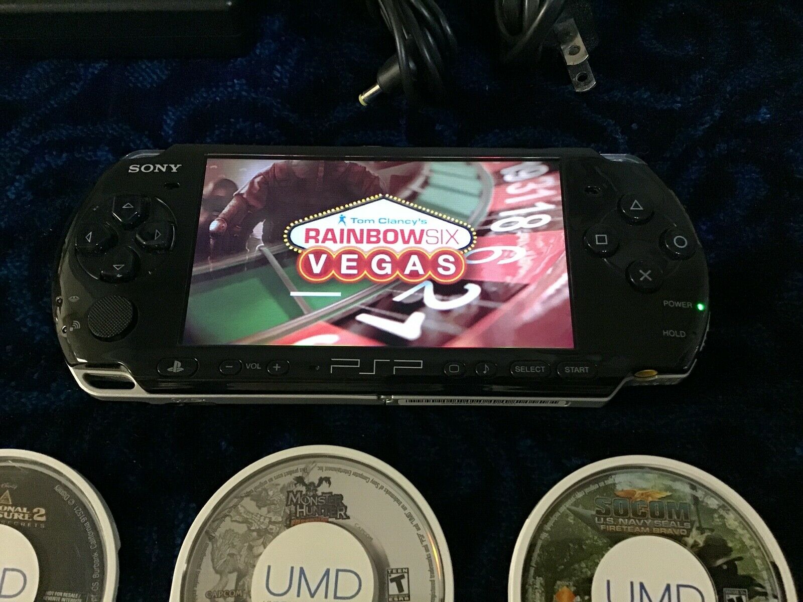 Psp 3001 не включается