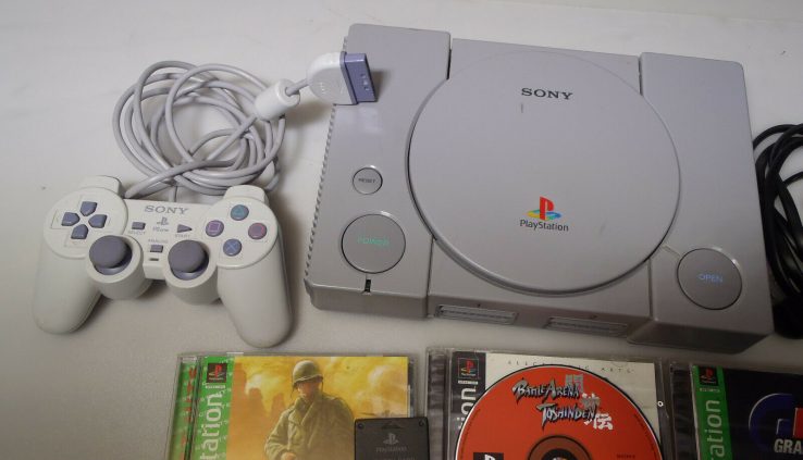 Sony PlayStation 1 PS-1 Customary Model Console Bundle PS1 SCPH-9001 With GAMES