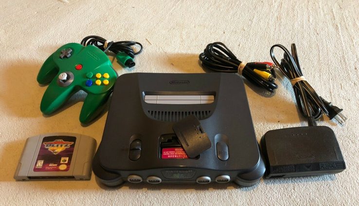 Nintendo 64 N64 Console w/ NFL Blitz & Jumper Pack Total (NTSC) Very Handsome