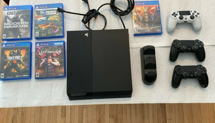 Sony PlayStation 4 500 GB Gaming Console -11 merchandise BUNDLE (+COD+controllers+dock)