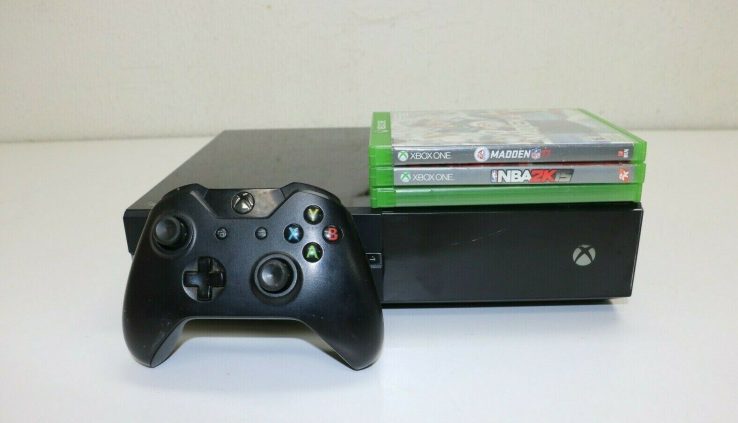Microsoft Xbox One 500 GB Residence Sport Console Bundle Dim 1540