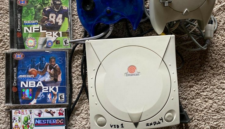 Dreamcast Machine with Video games