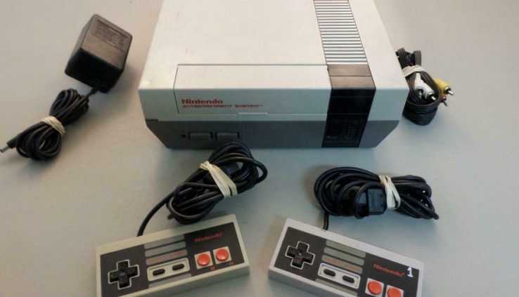 OEM Nintendo NES Customary Grey Gaming Console, NES001 Bundle