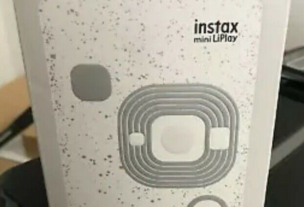 BRAND NEW Fujifilm instax mini LiPlay Instant Film Camera Stone White (16631760)