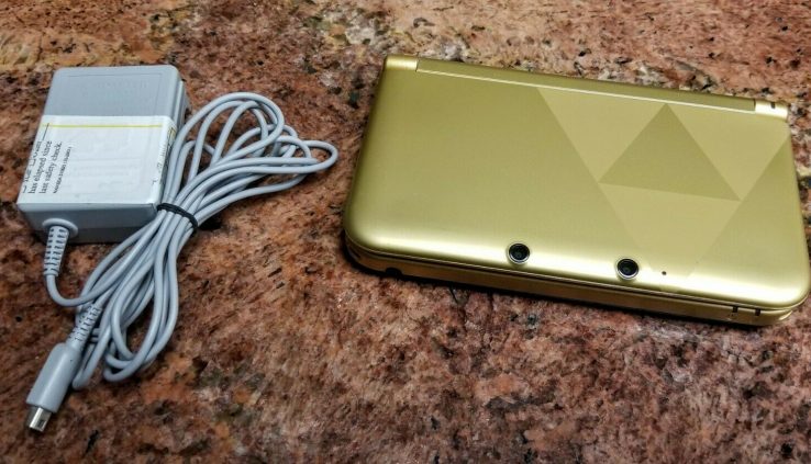 Nintendo 3DS XL Handheld Console (Gold Zelda Edition) *VERY GOOD/TESTED*