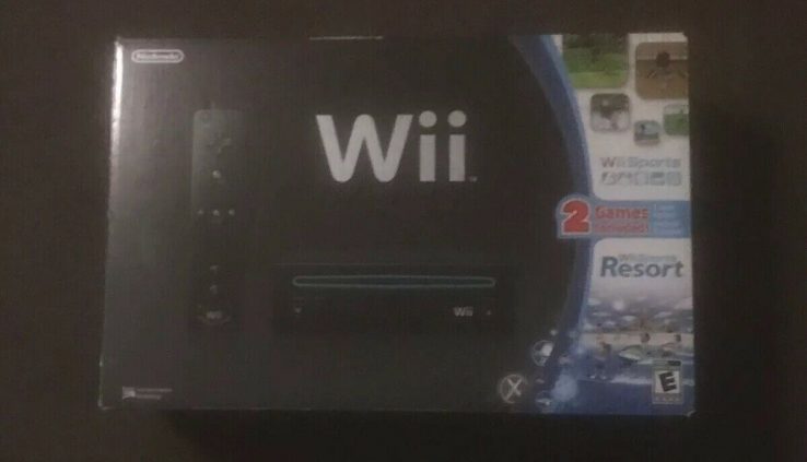 Nintendo Wii With Wii Sports + Wii Sports Resort Dim Console With Controller.