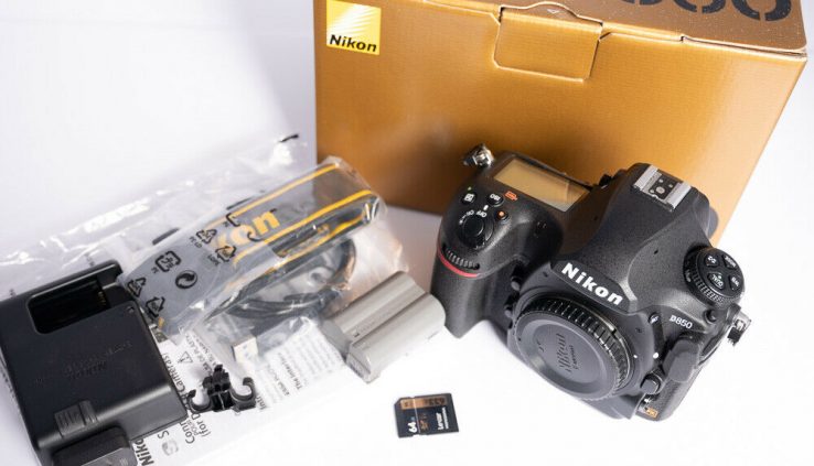 Nikon D850 Physique Most attention-grabbing – 5,525 Shutter clicks – USA Mannequin – 64GB Lexar
