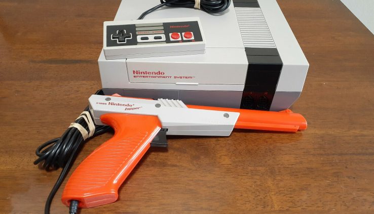 Tested Nintendo Entertainment System NES Console Controller Zapper