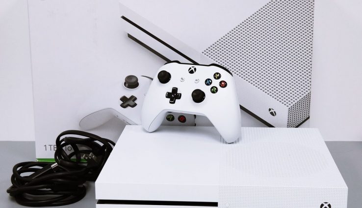 Microsoft Xbox One S 1681 1TB Game Console with Controller White